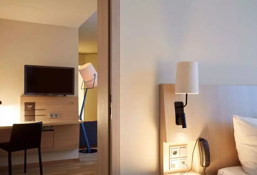 Fotos del hotel Scandic Hamburg Emporio:  20