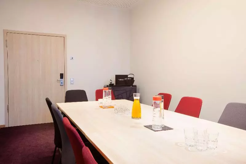 Fotos del hotel Scandic Hamburg Emporio:  10