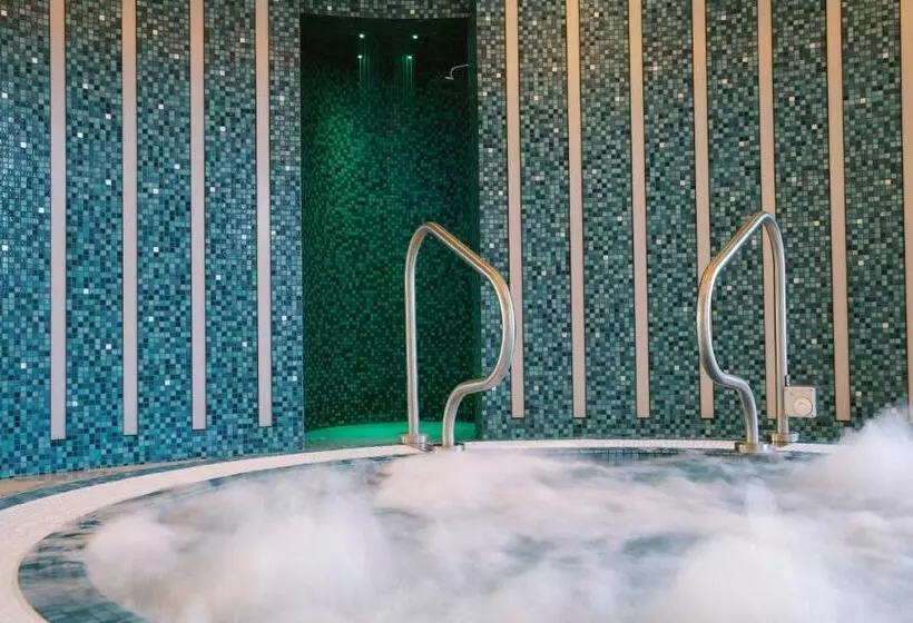 Fotos del hotel Westport Plaza Hotel, Spa & Leisure:  13