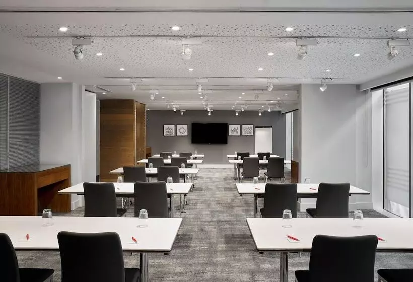 Fotos del hotel Aloft London Excel:  22