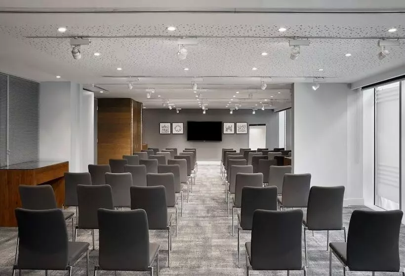 Fotos del hotel Aloft London Excel:  13