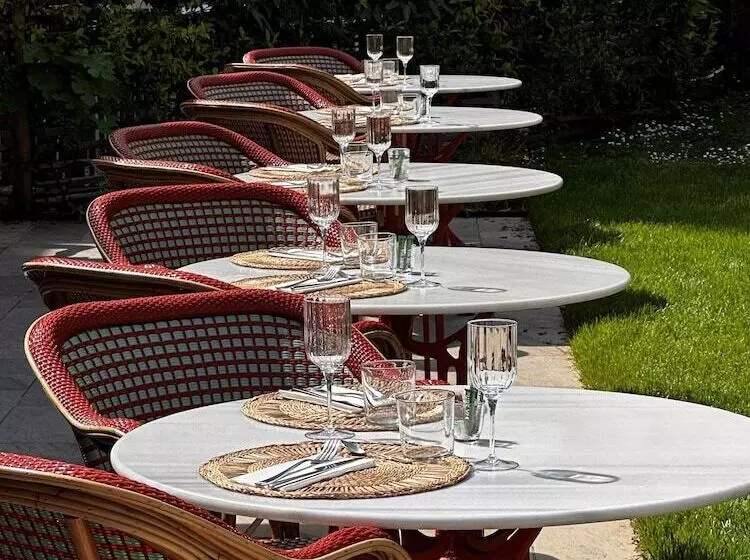 Fotos del hotel De Silhouette:  5