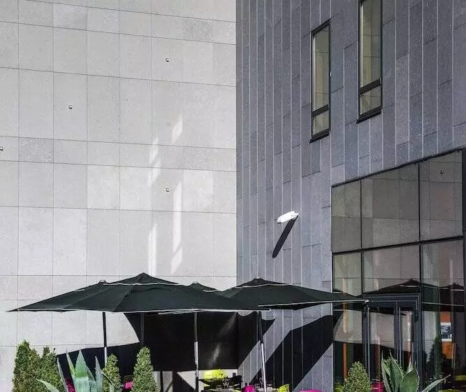 Fotos del hotel Ibis Styles Lyon Centre - Gare Part Dieu:  9