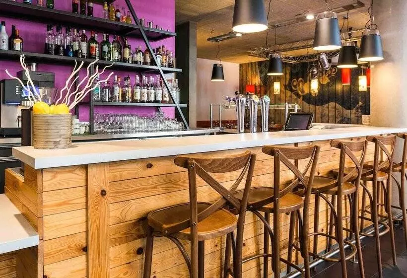 Fotos del hotel Ibis Styles Lyon Centre - Gare Part Dieu:  12