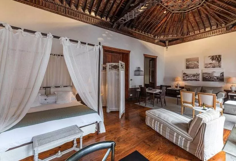 Fotos del hotel Isla Baja Suites:  16