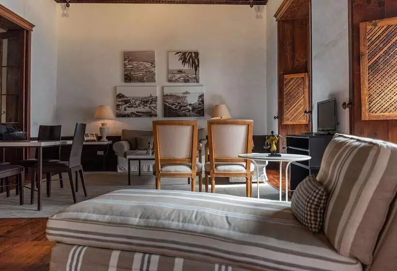 Fotos del hotel Isla Baja Suites:  14