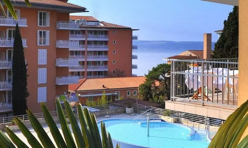 Fotos del hotel Socializing  Mirna 4  Lifeclass S & Spa:  23