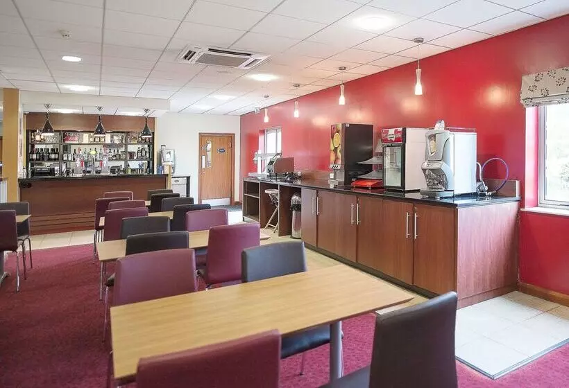 Fotos del hotel Travelodge Derby Pride Park:  6