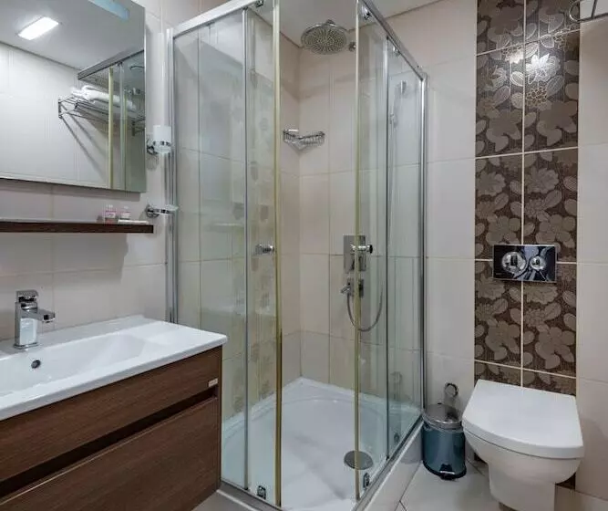 Fotos del hotel Aristocrat:  4