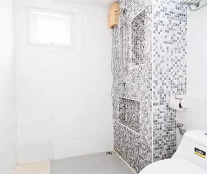 Fotos del hotel The Cozi Inn , Bangkok:  3