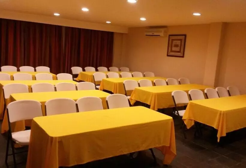 Fotos del hotel Gran Via  Centro:  6