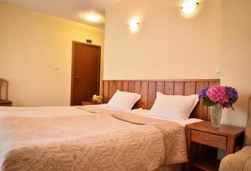 Fotos del hotel Lina:  19