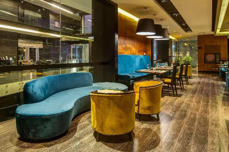 Fotos del hotel Pettra Santiago:  15