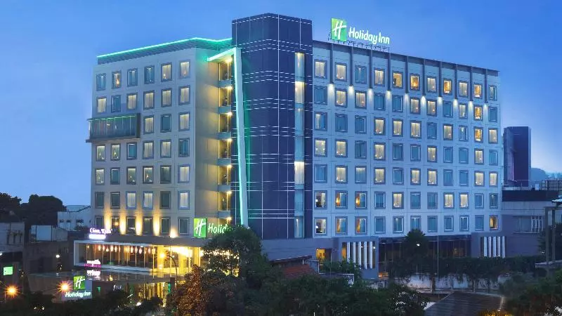 Holiday Inn Bandung Pasteur, An Ihg