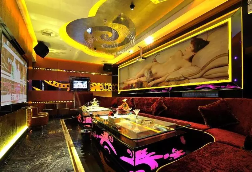 Fotos del hotel Kingdo:  11