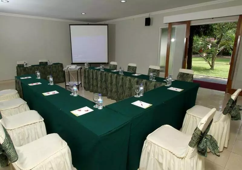 Fotos del hotel LPP Garden:  4