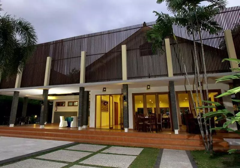 Fotos del hotel LPP Garden:  9