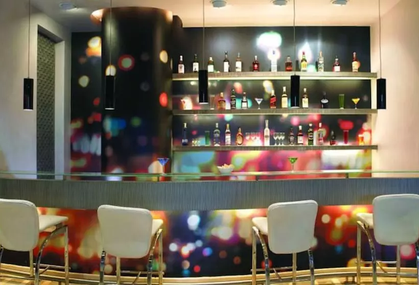 Fotos del hotel Mirage:  3