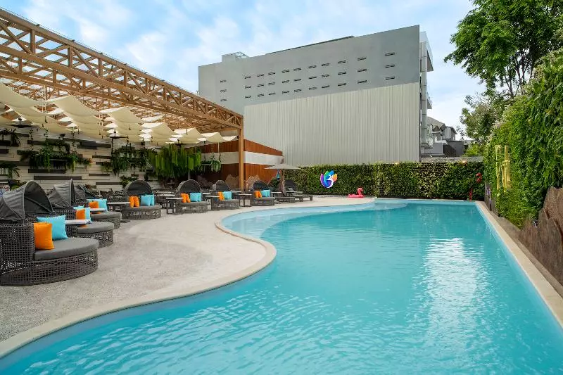 Fotos del hotel The Kuningan Suites:  4