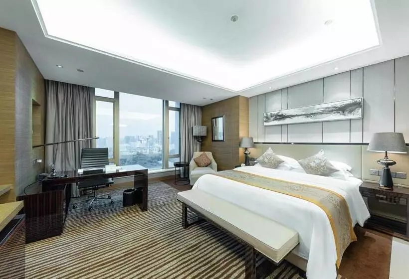 Fotos del hotel Friends International:  10