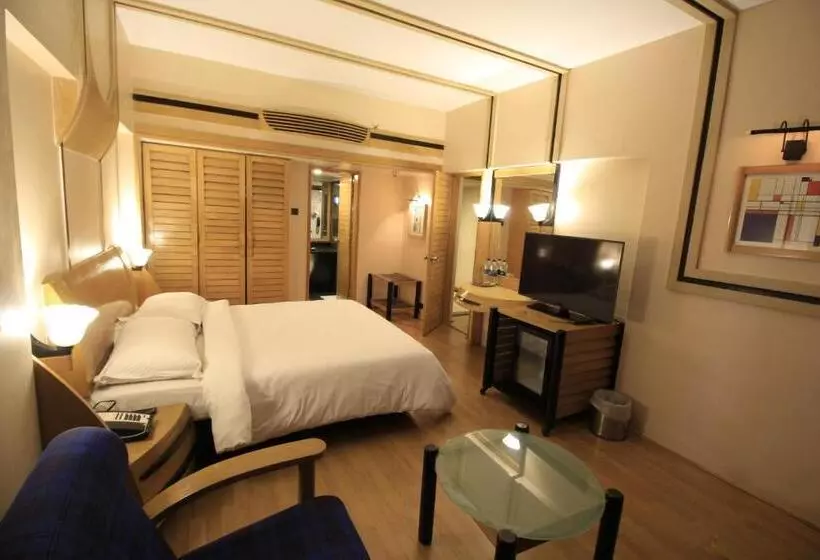 Fotos del hotel The Residency, Chennai:  7