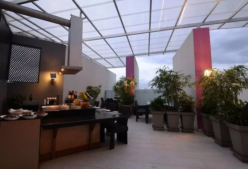 Fotos del hotel The Zuri Whitefield Bangalore:  23