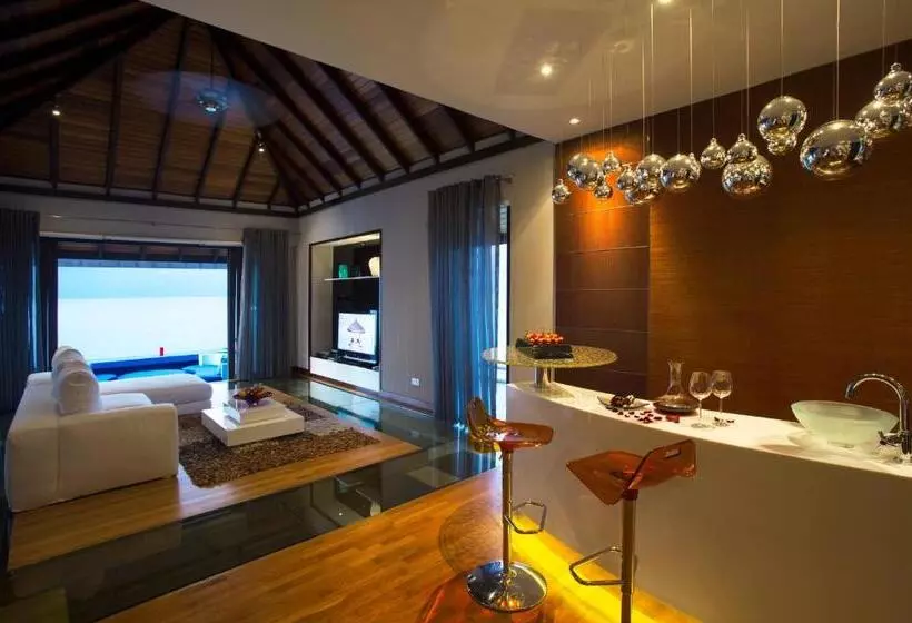 Fotos del hotel Velassaru Maldives:  12
