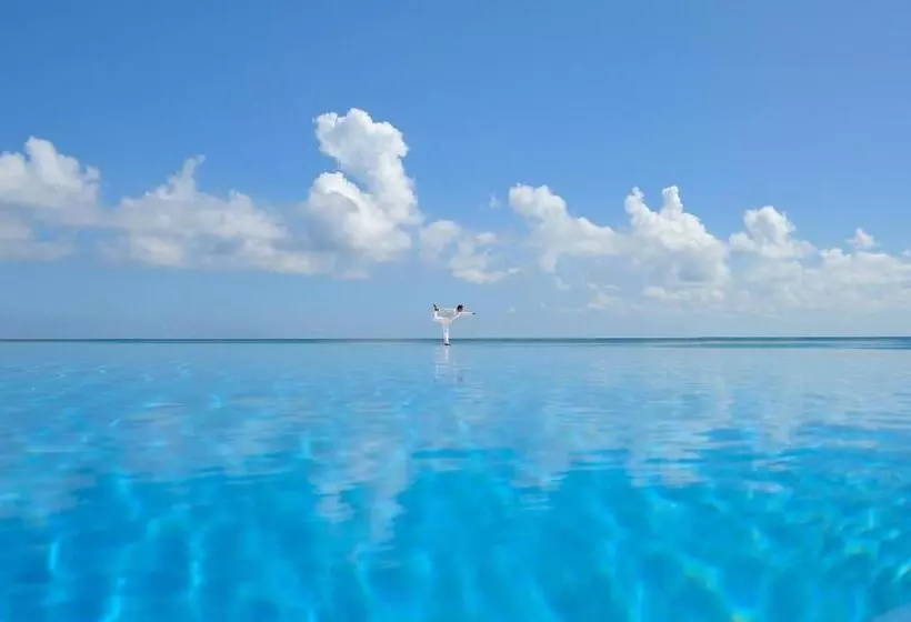 Fotos del hotel Velassaru Maldives:  11