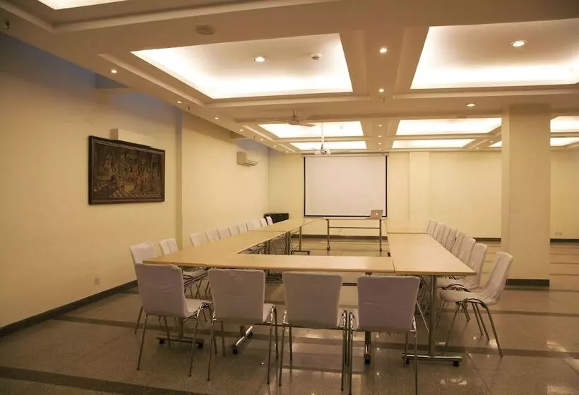 Fotos del hotel Alpina Hotels & Suites:  5