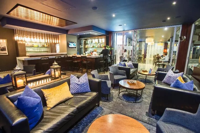 Fotos del hotel Genesis Allsuite:  5