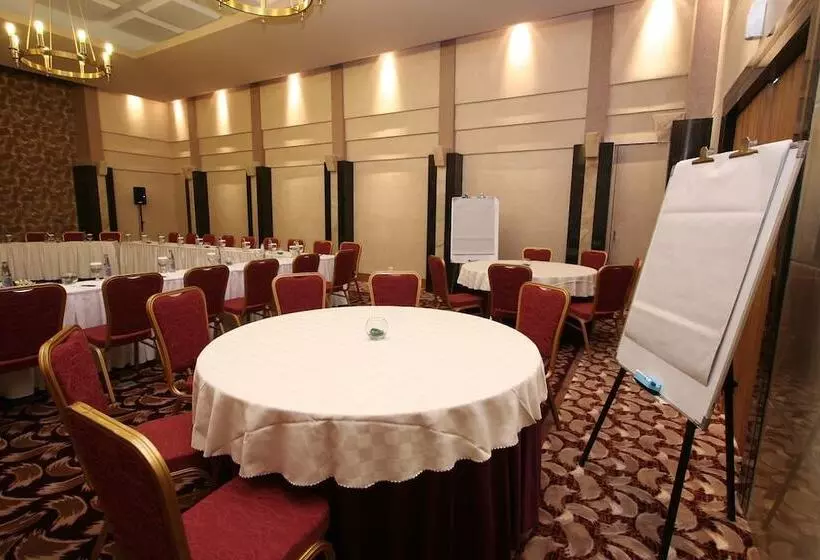 Fotos del hotel Grand Serela Setiabudhi Bandung:  9