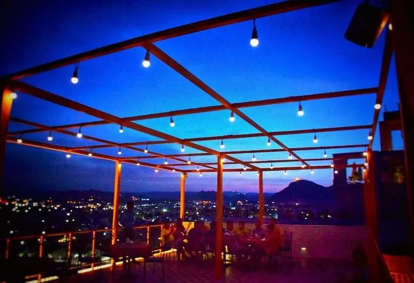 Fotos del hotel Kurabar Kothi:  16