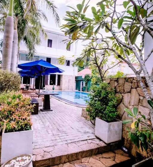 Fotos del hotel St. Lachlan  & Suites:  11