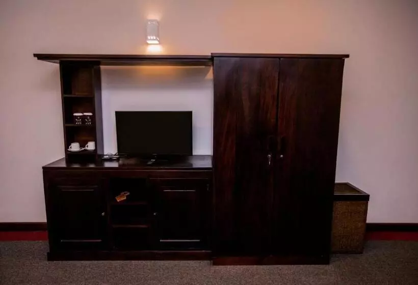 Fotos del hotel St. Lachlan  & Suites:  23