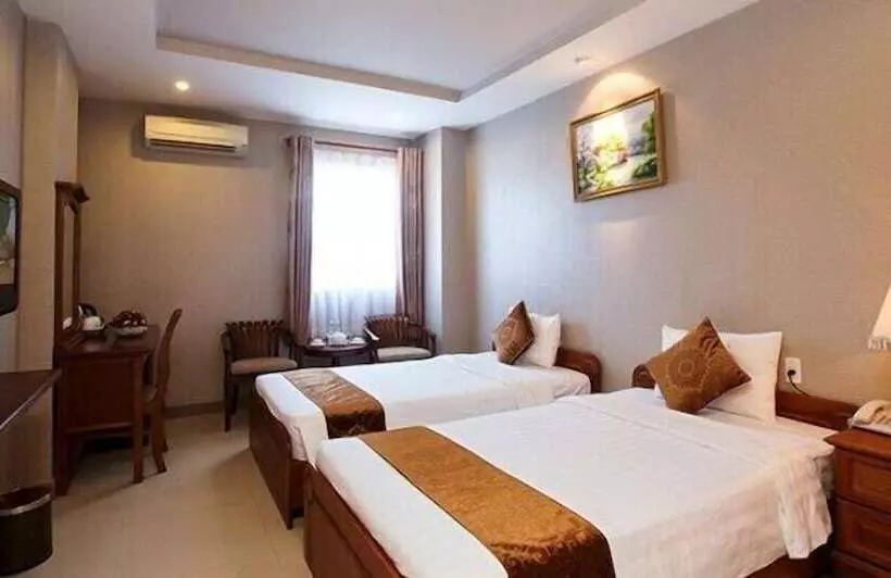 Fotos del hotel Reddoorz Premium White Lion:  5