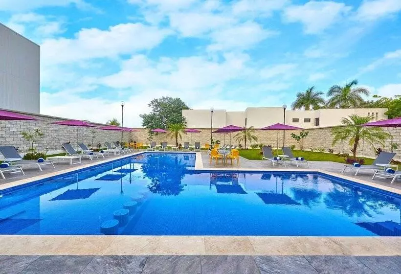 Fotos del hotel City Express Merida:  8