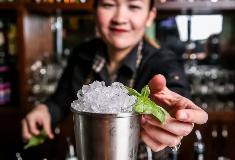 Fotos del hotel Premier Inn Abu Dhabi Capital Centre:  12