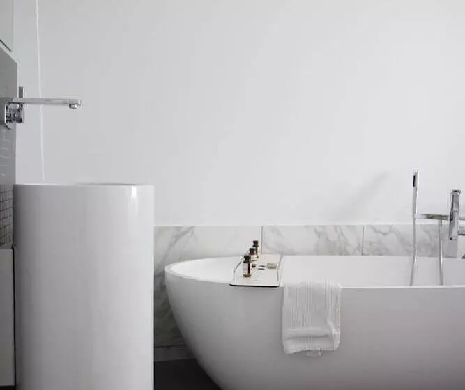 Fotos del hotel Hôtel Quatorze:  22