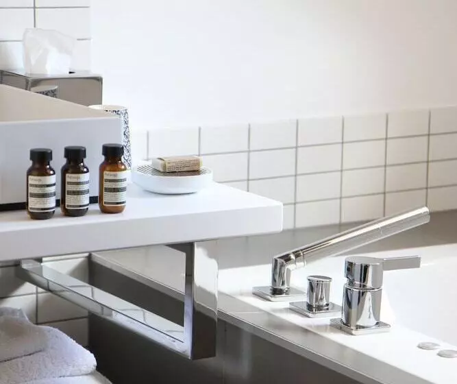 Fotos del hotel Hôtel Quatorze:  6