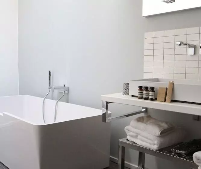 Fotos del hotel Hôtel Quatorze:  21