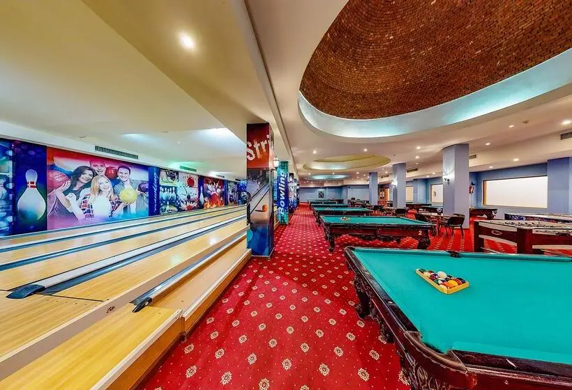Fotos del hotel Titanic Palace:  28