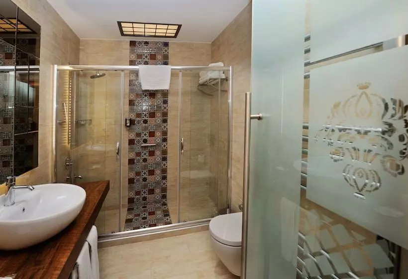 Fotos del hotel Collage Pera:  9