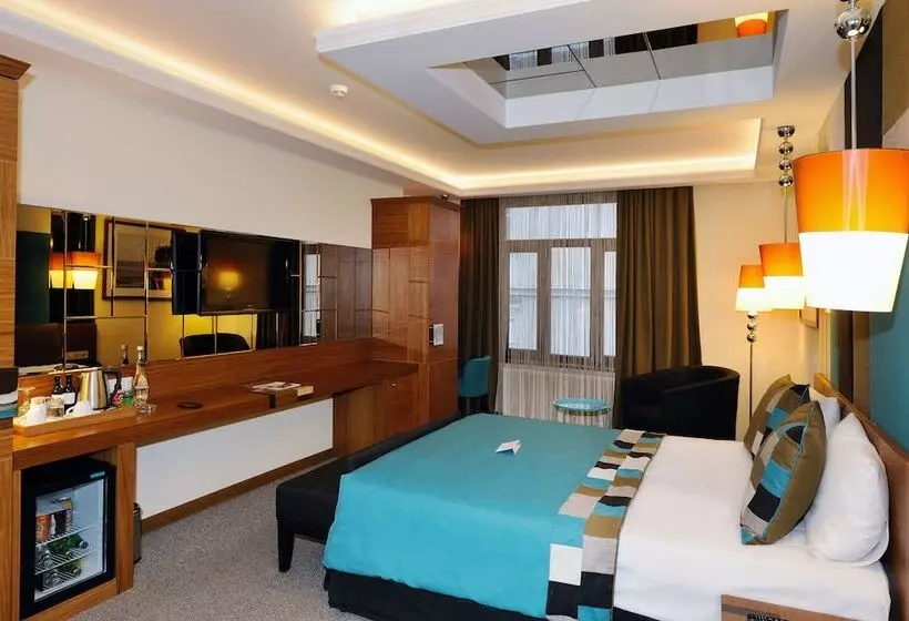 Fotos del hotel Collage Pera:  14