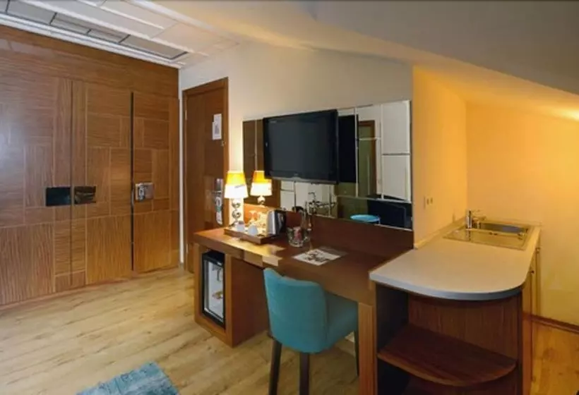 Fotos del hotel Collage Pera:  22