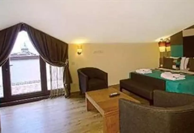 Fotos del hotel Collage Pera:  24