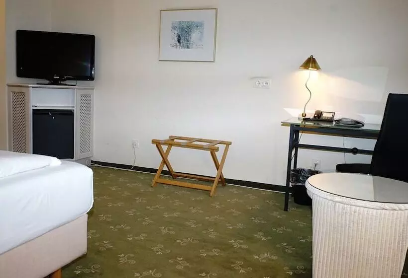 Fotos del hotel Entrée Groß Borstel Garni:  6