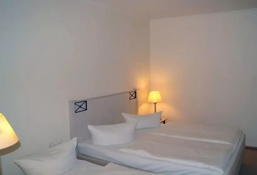 Fotos del hotel Entrée Groß Borstel Garni:  17