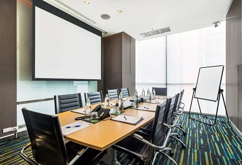 Fotos del hotel Holiday Inn Express Bangkok Siam, An Ihg   Sha Extra Plus:  3