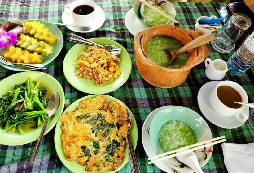 Fotos del hotel Ayutthaya Garden River Home:  16