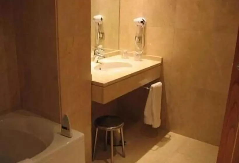 Fotos del hotel Doña Urraca:  11